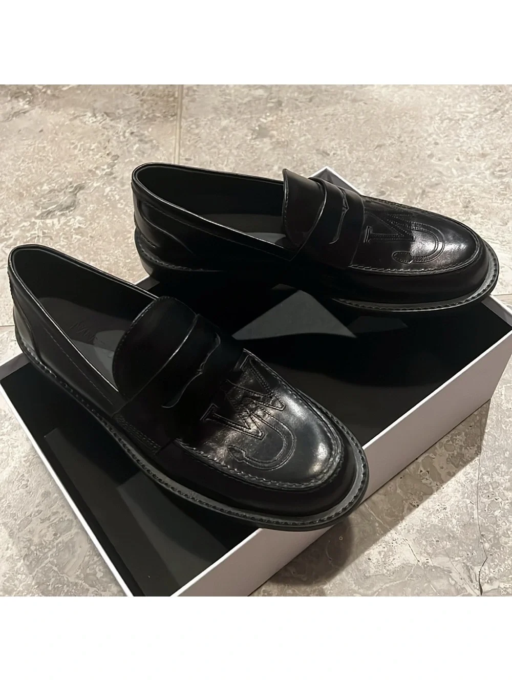 JW Anderson Anchor Logo Loafers in Black Leather Size 41 New in Box w/DustBag